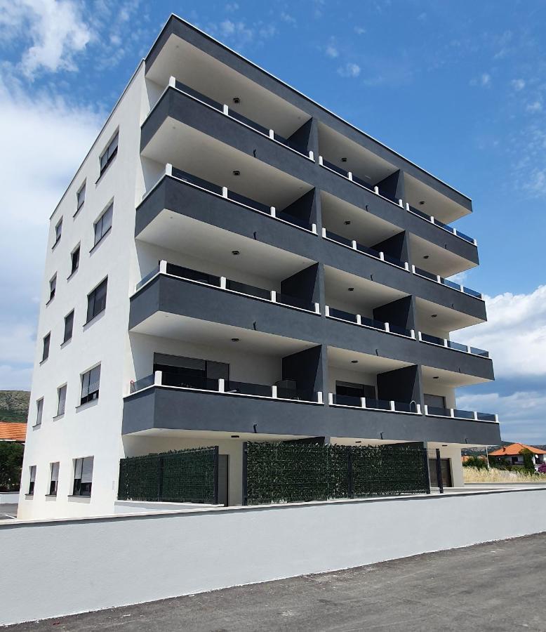 Apartments Elite Trogir Exterior photo