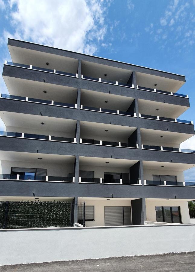 Apartments Elite Trogir Exterior photo